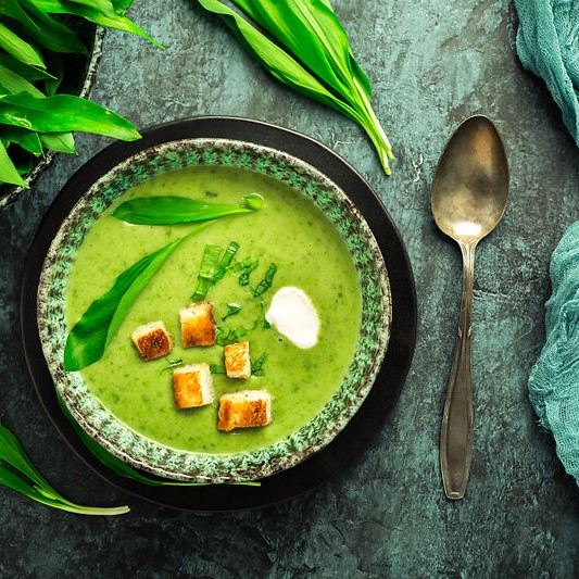 Mehr Informationen zum Thema: Bärlauch-Erdäpfel&shy;creme&shy;suppe